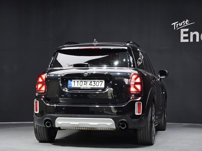 MINI COUNTRYMAN - 4