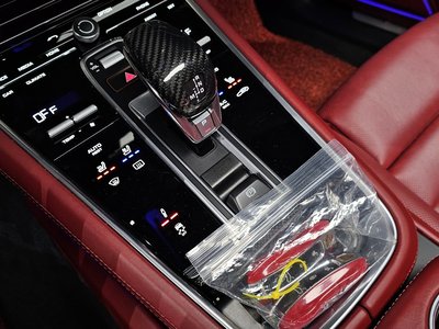 PORSCHE PANAMERA - 9