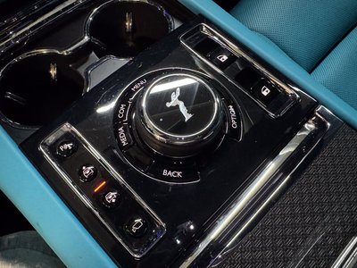 2022 ROLLS-ROYCE GHOST — миниатюра 15