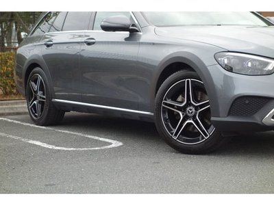 MERCEDES-BENZ E-CLASS - 7