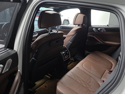 2020 BMW X6 — миниатюра 16