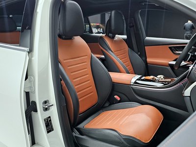 MERCEDES-BENZ GLC - 10