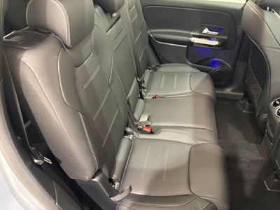 MERCEDES-BENZ GLB - 10