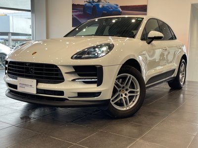 PORSCHE MACAN - 9