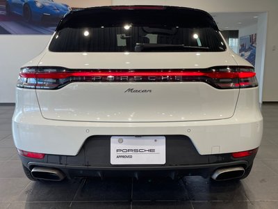 PORSCHE MACAN - 6