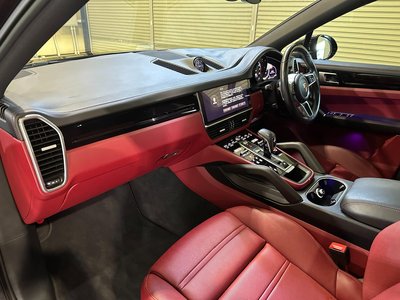 2022 Porsche CAYENNE 缩略图 48