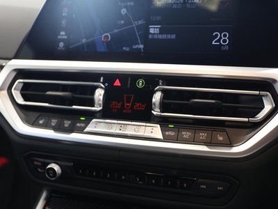 صورة مصغرة 43 لـ 2022 BMW M3 SEDAN