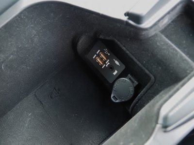 2023 Lexus IS thumbnail 46