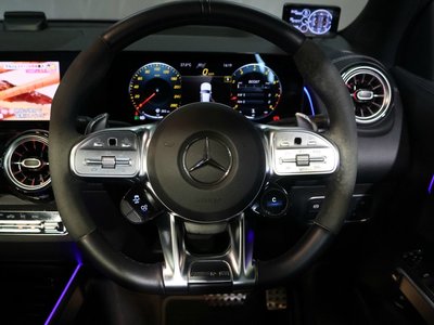 صورة مصغرة 15 لـ 2021 Mercedes-BENZ GLB AMG