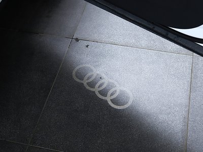 صورة مصغرة 32 لـ 2021 AUDI Q8