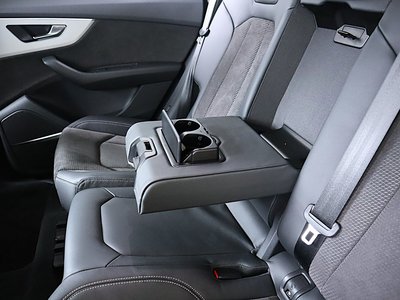 صورة مصغرة 76 لـ 2021 AUDI Q8