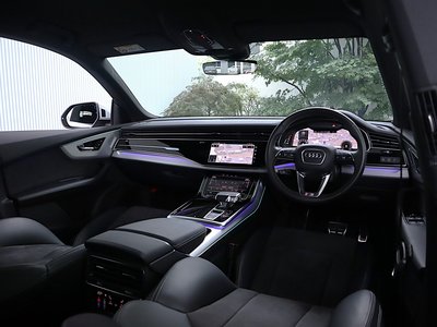 صورة مصغرة 38 لـ 2021 AUDI Q8
