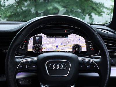 صورة مصغرة 39 لـ 2021 AUDI Q8