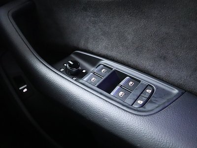 صورة مصغرة 48 لـ 2021 AUDI Q8