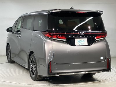 TOYOTA VELLFIRE - 4