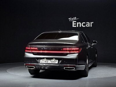 صورة 4 لـ 2021 Genesis G90