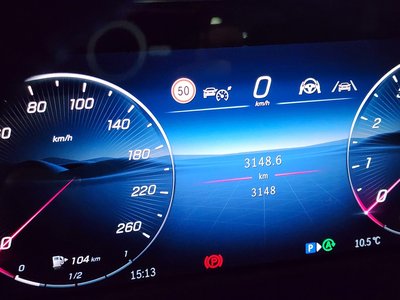 MERCEDES-BENZ E-CLASS - 6