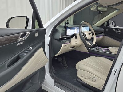 GENESIS GV80 - 10