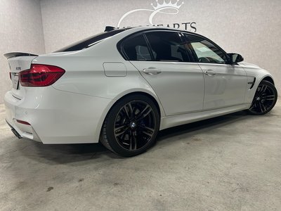 BMW M3 SEDAN - 2