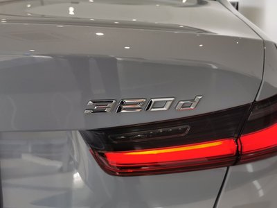 صورة مصغرة 13 لـ 2025 BMW 3 SERIES