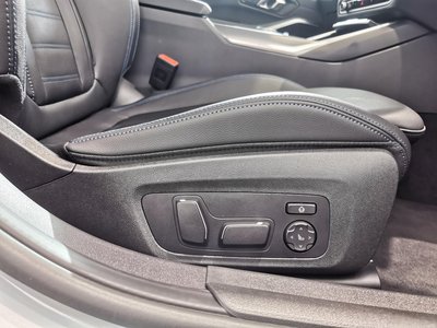 صورة مصغرة 34 لـ 2025 BMW 3 SERIES