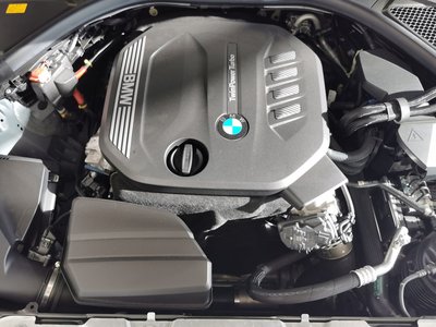 صورة مصغرة 17 لـ 2025 BMW 3 SERIES
