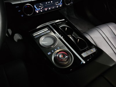 GENESIS G80 (RG3) - 9