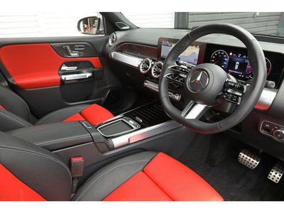 2024 Mercedes-BENZ GLB 照片 3
