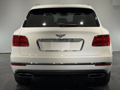 BENTLEY BENTAYGA - 8
