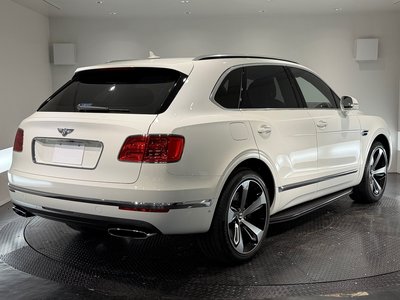 BENTLEY BENTAYGA - 7