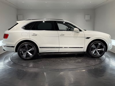 BENTLEY BENTAYGA - 6