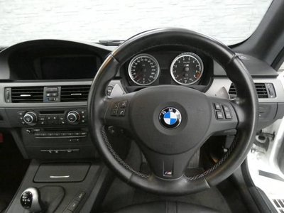 2011 BMW M3 photo 9