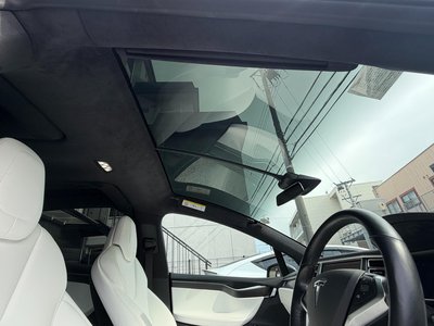 2018 Tesla MODEL X — миниатюра 15