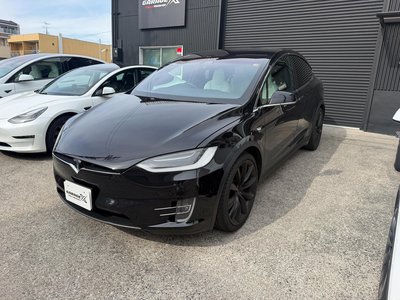 2018 Tesla MODEL X — фото 6