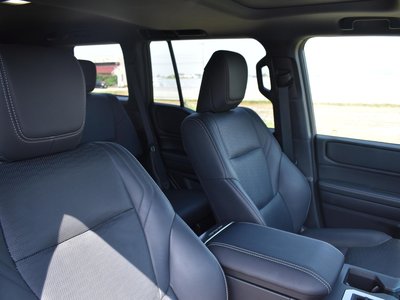 TOYOTA LAND CRUISER 250 - 9