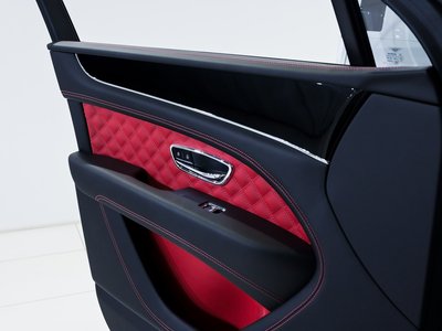 BENTLEY BENTAYGA - 10