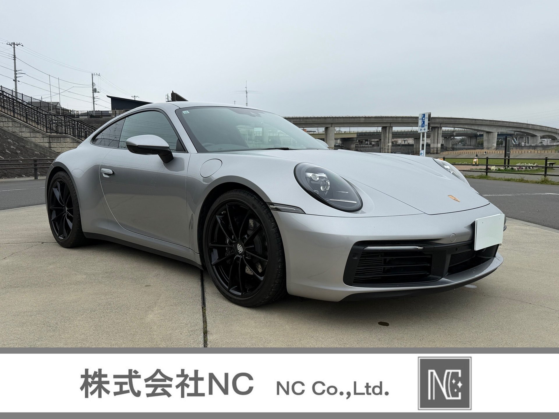 PORSCHE 911 - View 1