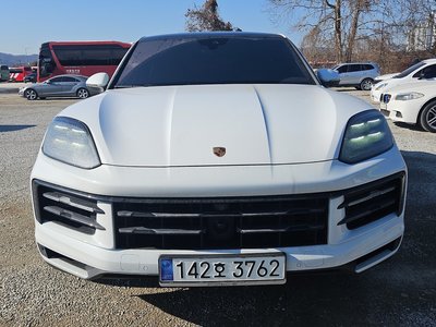 PORSCHE CAYENNE - 1