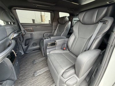 2024 Toyota ALPHARD — фото 46