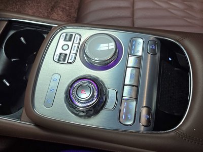 2023 Genesis G90 (RS4) — миниатюра 12