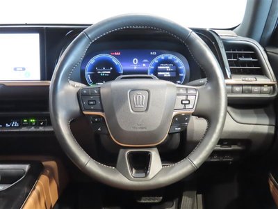 2023 Toyota CROWN SPORT photo 10