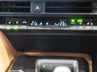 2023 Toyota CROWN SPORT — миниатюра 15