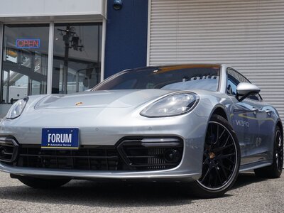 PORSCHE PANAMERA SPORT TURISMO - 4