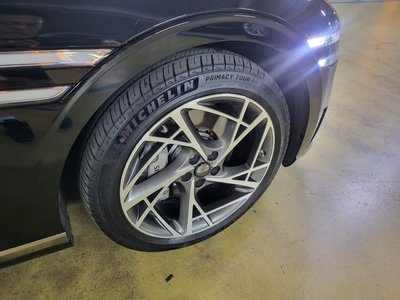 2022 Genesis G90 (RS4) — миниатюра 20