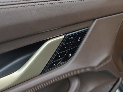 صورة مصغرة 28 لـ 2021 Porsche TAYCAN