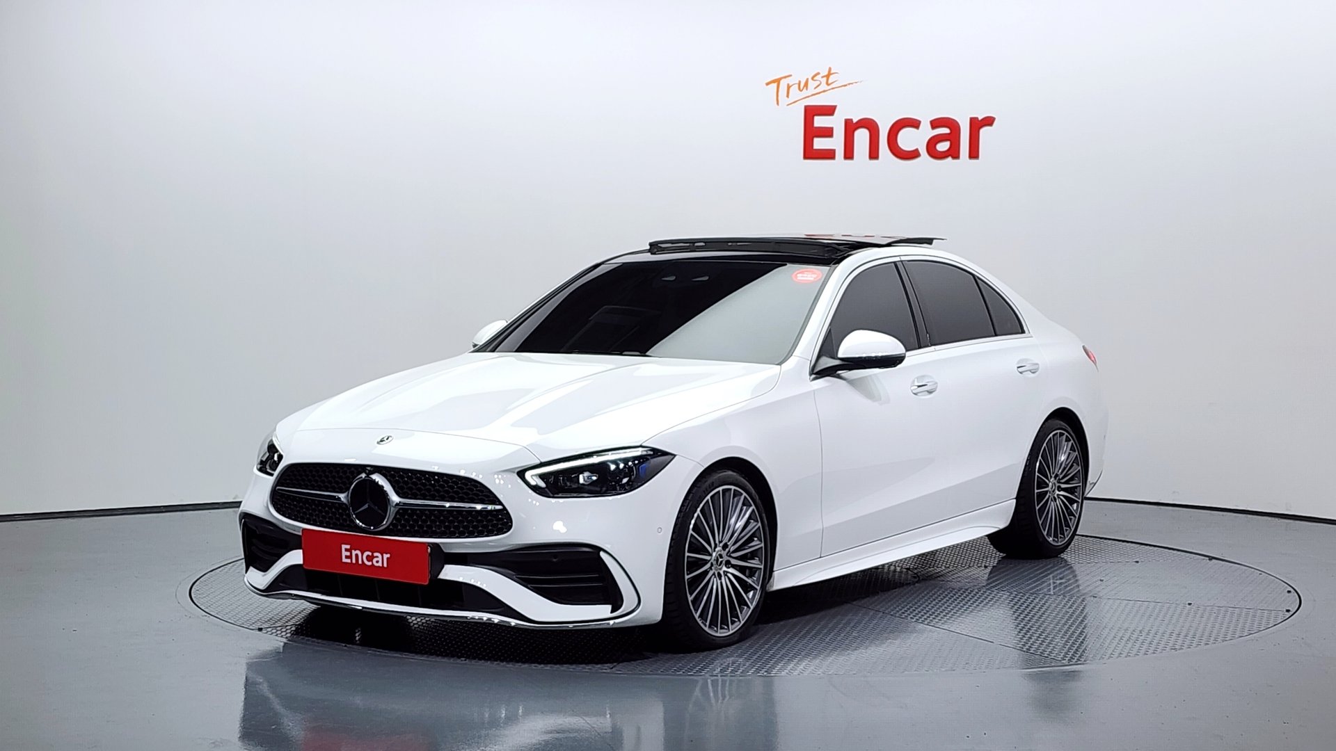 MERCEDES-BENZ C-CLASS - View 1