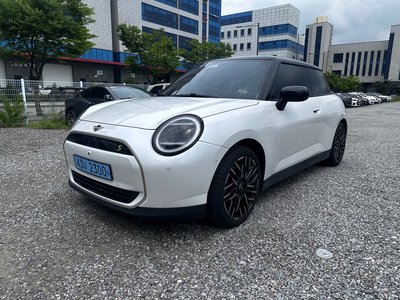 صورة 1 لـ 2024 MINI COOPER ELECTRIC