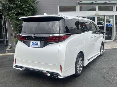 TOYOTA ALPHARD - 2