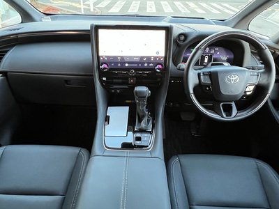 TOYOTA ALPHARD - 3