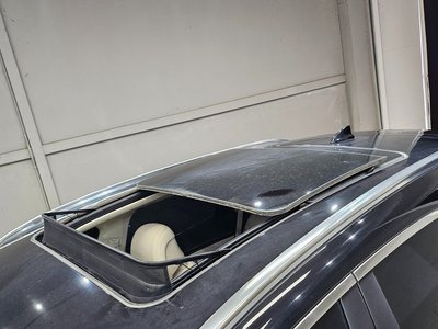 صورة 9 لـ 2020 Genesis GV70